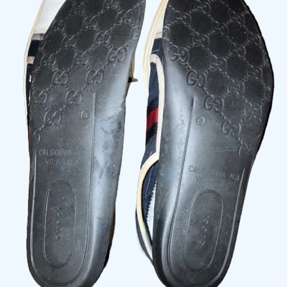 Gucci Ace Low Top Sneakers - Picture 12 of 16